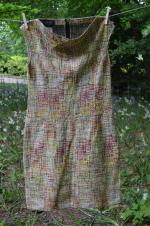 CHANEL boutique, printemps 1998. Robe en fils de coton tressés...
