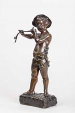 Marcel Debut (1865-1933), « Sous-bois ».Sujet en bronze à patine médaille. Signé....