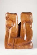 Ralph Ward STACKPOLE (1885-1973), « Composition abstraite ». Sculpture en bois naturel....