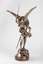 Emmanuel FREMIET d'après, Saint Michel terrassant le dragon,Groupe en bronze doré...