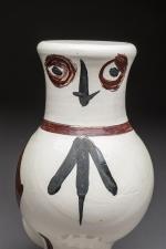 Pablo Picasso (1881-1973) " Chouette aux taches "Vase tourné en...