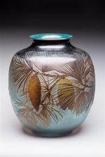 GALLE. Vase de forme bombée en verre gravé à l'acide...
