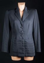 Emmanuelle KHANH. Ravissante veste en sergé de laine noir, col...